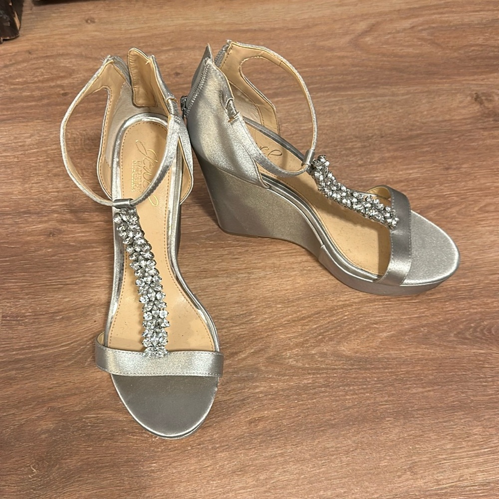 Badgley Mischka Wedge Sandal Heels